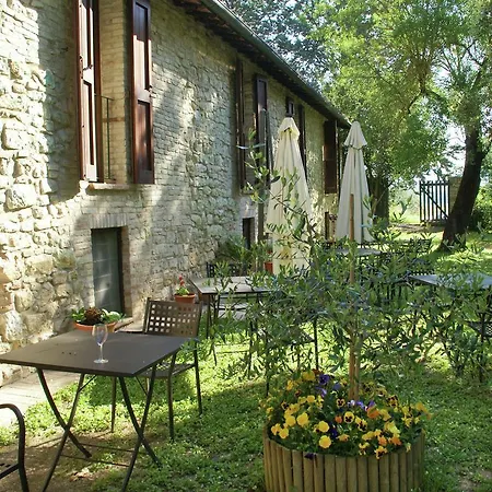 In Umbria With Shared Pool Daire *